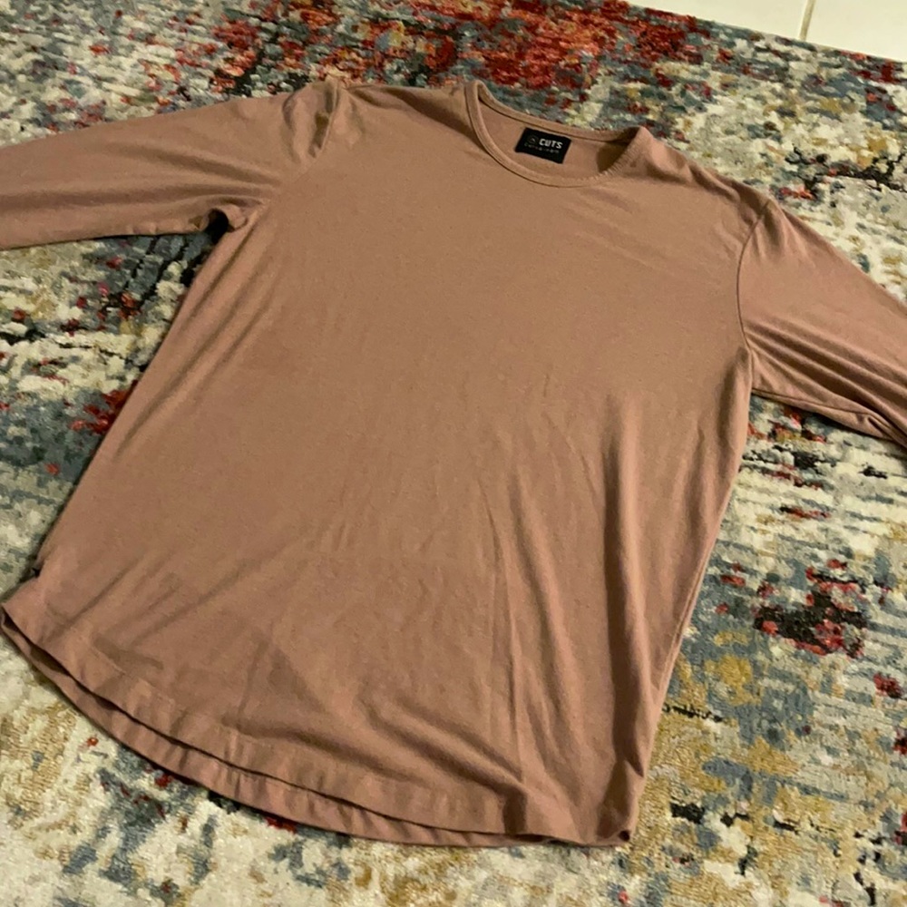 CUTS Elongated long sleeve/short sleeve fitted